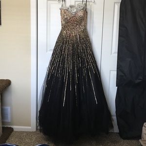 Pageant gown/Prom dress